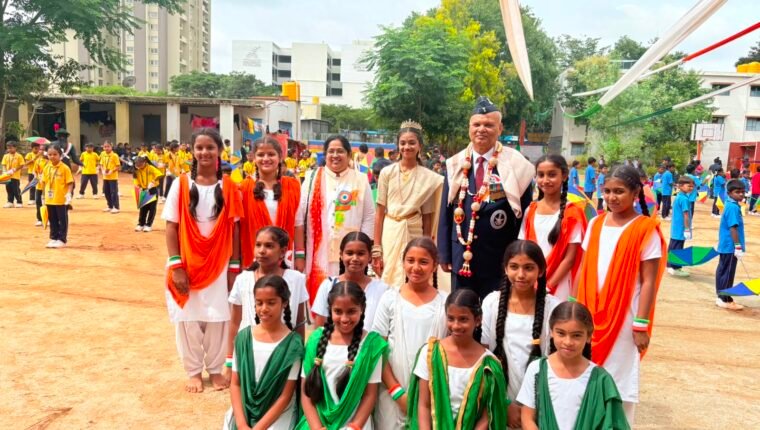 ಆಕ್ಸ್ಫರ್ಡ್ಆಂಗ್ಲ ಶಾಲೆ ಮತ್ತು  ಪಿಯು ಕಾಲೇಜಿನಲ್ಲಿ ಸಂಭ್ರಮದ ಸ್ವಾತಂತ್ರ್ಯ ದಿನಾಚರಣೆ