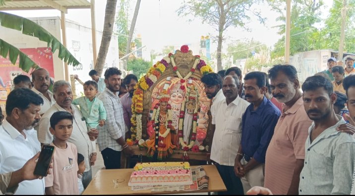 ಕಾರಹಳ್ಳಿ ಗ್ರಾಮದಲ್ಲಿ 7ನೇ ವರ್ಷದ ಶ್ರೀ ಆದಿಶಕ್ತಿ ದ್ರೌಪತಮ್ಮ ದೇವಿ ಜಯಂತೋತ್ಸವ