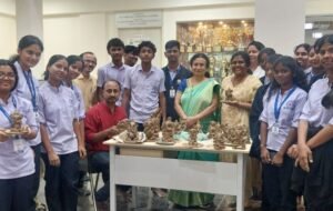 ಸಿಂಧಿ ಪದವಿಪೂರ್ವ ಕಾಲೇಜಿನ  ಆವರಣದಲ್ಲಿ ಗೌರಿ ಗಣೇಶ ಹಬ್ಬ