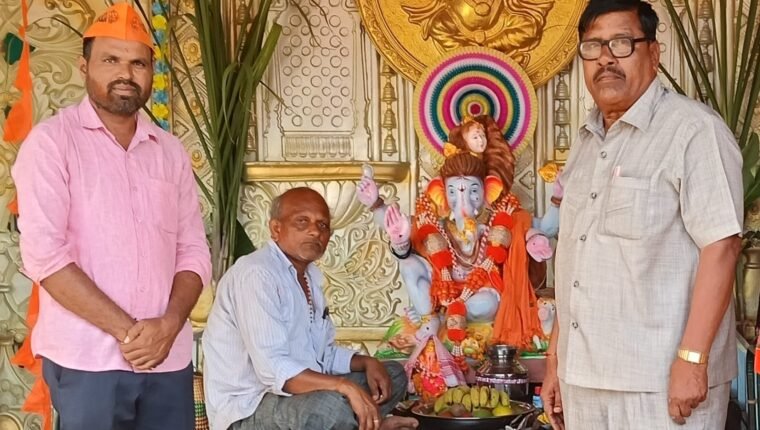 ಬಾದಾಮಿ 14. ಗೌರಿ ಗಣೇಶ ಹಬ್ಬದ ಪ್ರಯುಕ್ತ ಬಾದಾಮಿ ಆನಂದ ನಗರ
