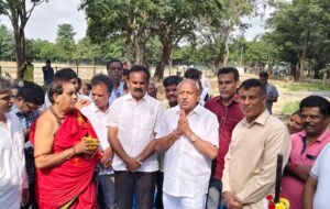 ದಿಟ್ಟ ವೀರ ಮಹಿಳೆ ಕಾಂಗ್ರೆಸ್ ಮಹಿಳಾ ಮಾಜಿ ಅಧ್ಯಕ್ಷೆ ಶೃತಿ ಗೌಡರ ಹುಟ್ಟು ಹಬ್ಬದ ಶುಭ ಕೋರಿದ ವಿ. ನಾಗರಾಜ್