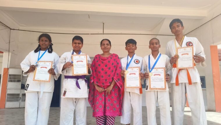 ಜಿಲ್ಲಾ ಹಾಗೂ ತಾಲೂಕು ಮಟ್ಟದ ಕ್ರೀಡಾಕೂಟಗಳಲ್ಲಿ ಮಿಂಚಿದ ಕೋಗಿಲಿನ ಆಕ್ಸ್ಫರ್ಡ್ ವಿದ್ಯಾರ್ಥಿಗಳು