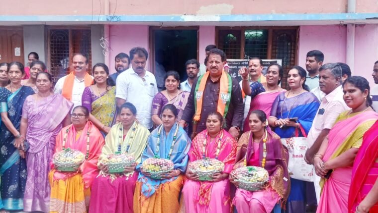 ಸೇವಾ ಸಂಕಲ್ಪ ಅಭಿಯಾನದ ಪ್ರಯುಕ್ತ ಅಂಗನವಾಡಿ ಕಾರ್ಯಕರ್ತೆಯರು, ಆಶಾ ಕಾರ್ಯಕರ್ತೆಯರಿಗೆ ಸನ್ಮಾನ :